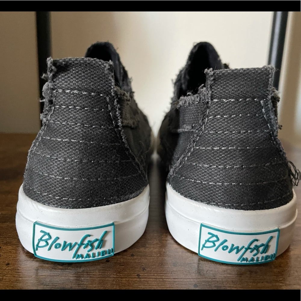 NWT Blowfish Malibu Women’s Play Sneaker